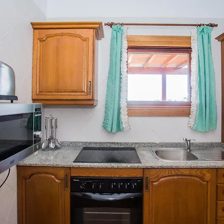 Eslanzarote Caracola, Super Wifi, Sat Tv فيلة *