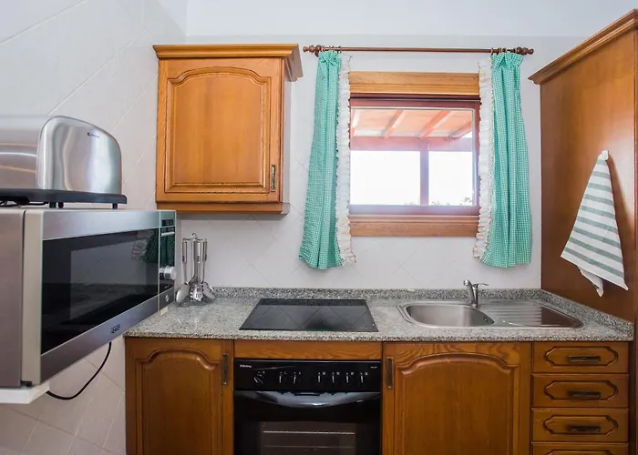 Eslanzarote Caracola, Super Wifi, Sat Tv فيلة *