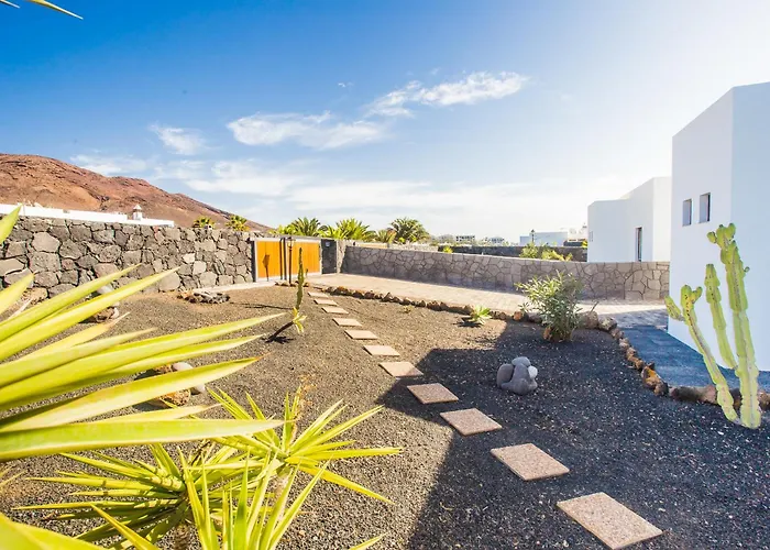 Eslanzarote Caracola, Super Wifi, Sat Tv * بلايا بلانكا