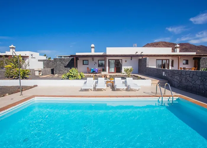 Eslanzarote Caracola, Super Wifi, Sat Tv * بلايا بلانكا